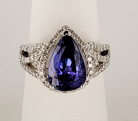 Diamond and Pear Cut Genuine Tanzanite 3.5 carats Ring set in 14K White Gold, Size 7