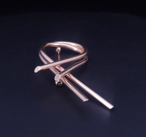 Golden Loop Brooch 14K Yellow Gold