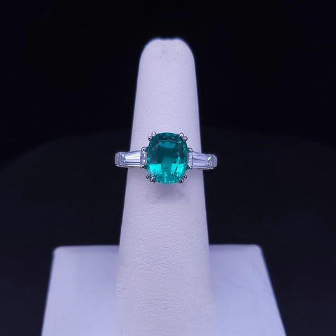 Custom Made Ring with Emerald & Dimaonds in Platinum, Resizable