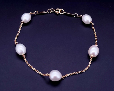 Elsa Peretti For Tiffany. Co 18k Gold With Five Freshwater Cultured Pearls