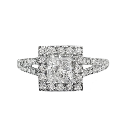 Square Engagement Ring in White Gold with Diamonds